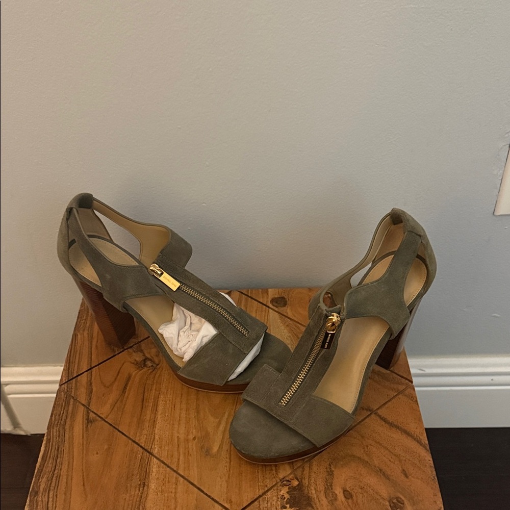Michael Kors Olive Green Heels with Gold Accents